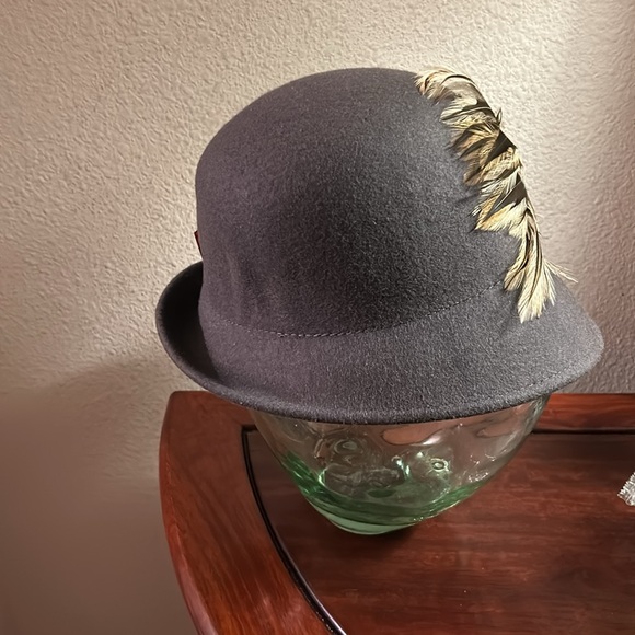 Wool Hat by Jessica Simpson - Picture 2 of 4